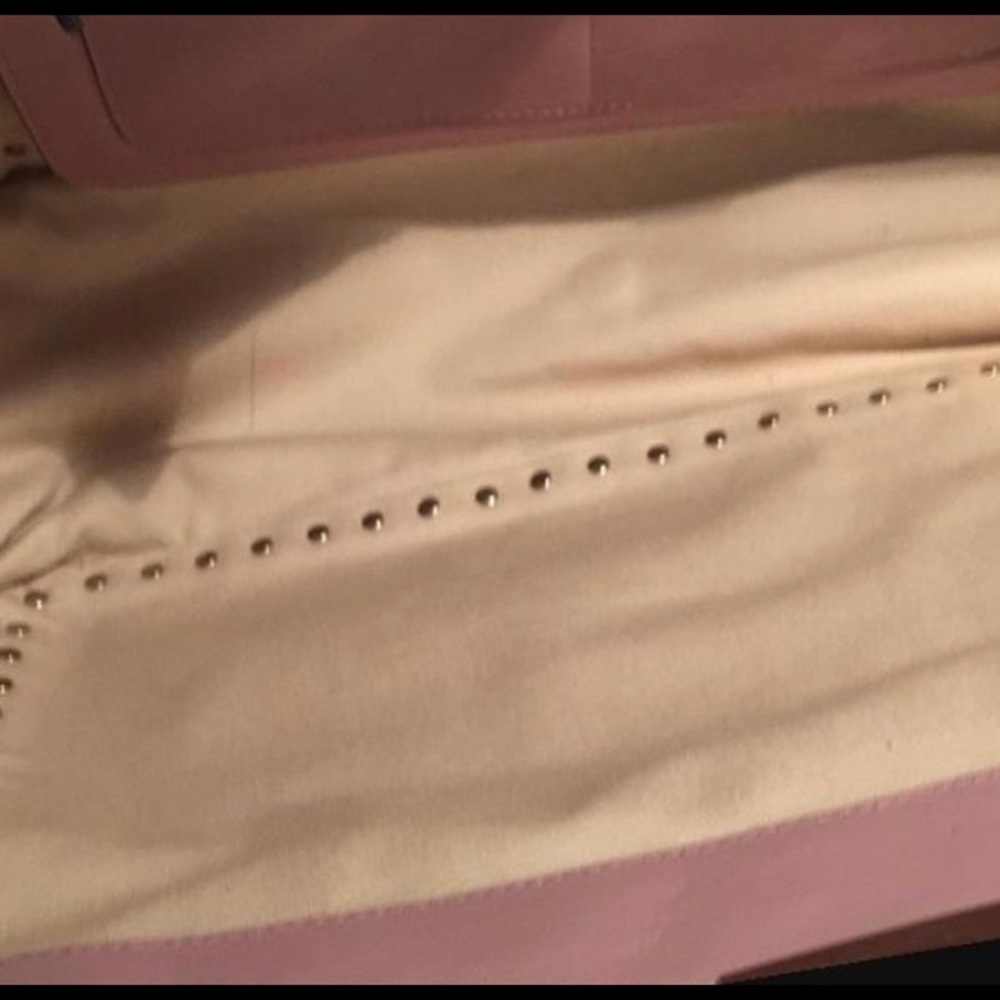 Bags - Picture 4 of 5